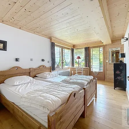 Chalet Marie Louise - By Care Concierge